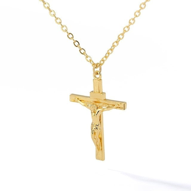 Men’s Cross Pendant Necklace – Trendy Jewelry