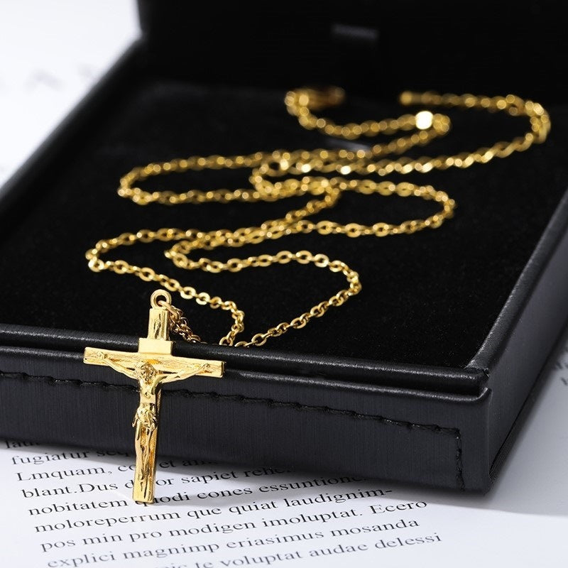Men’s Cross Pendant Necklace – Trendy Jewelry